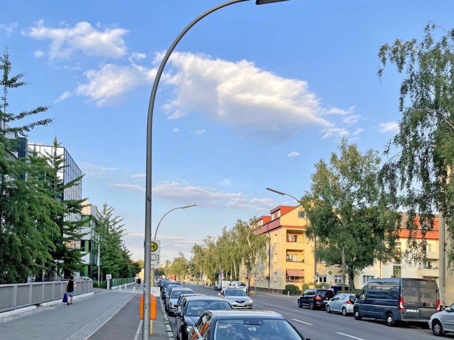 Ansicht Stra�e Dachgeschosswohnung Berlin