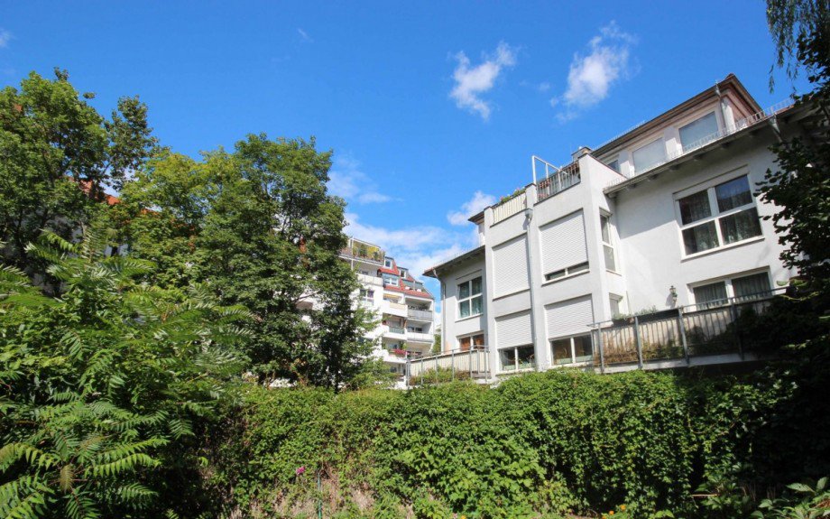 Die Nachbargrundst�cke Dachgeschosswohnung Berlin Pankow