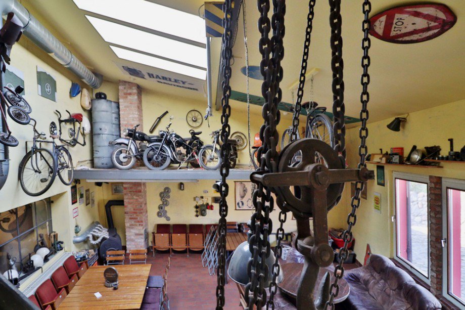 4 Meter Deckenh�he Mehrfamilienhaus R�bel/M�ritz